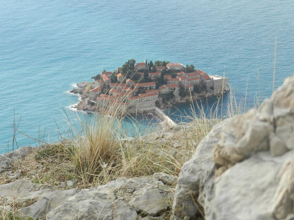 Apartments Aleksandar Sveti Stefan Exterior foto